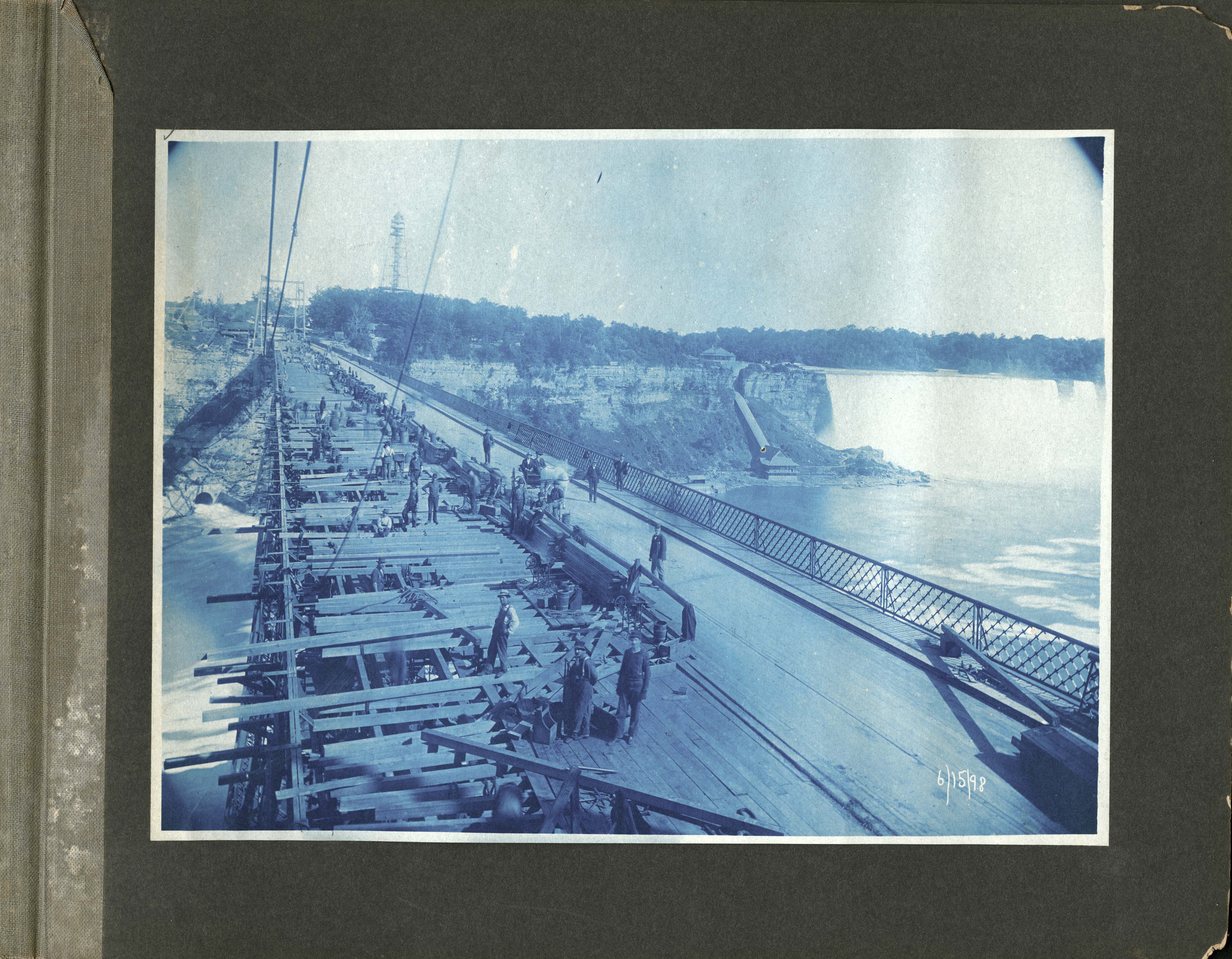 Bridge deck construction